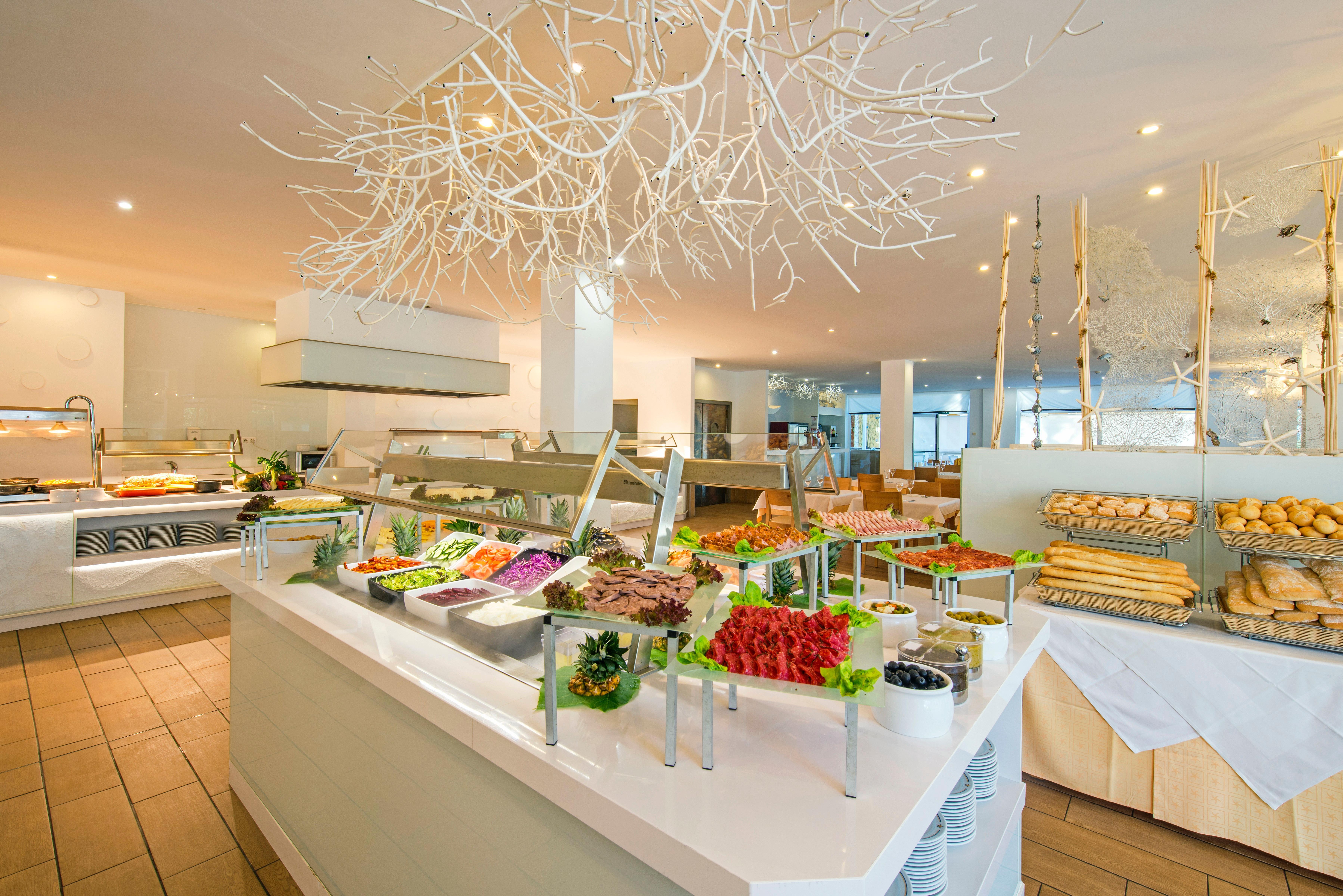 Iberostar Club Cala Barca 4*